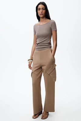 SHORT-SLEEVED T-SHIRT