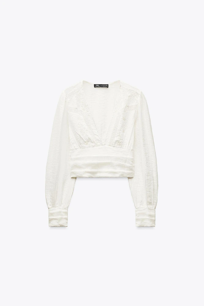 TEXTURED CROPPED SHIRT