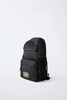 MULTI-POCKET CROSSBODY BAG