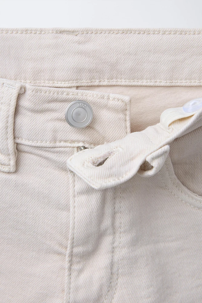 EMBROIDERED DENIM SHORTS