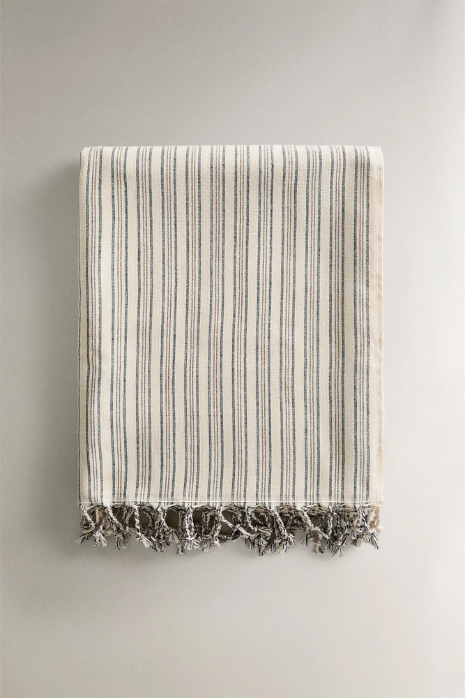 STRIPED COTTON BEACH TOWEL WITH FRINGING
