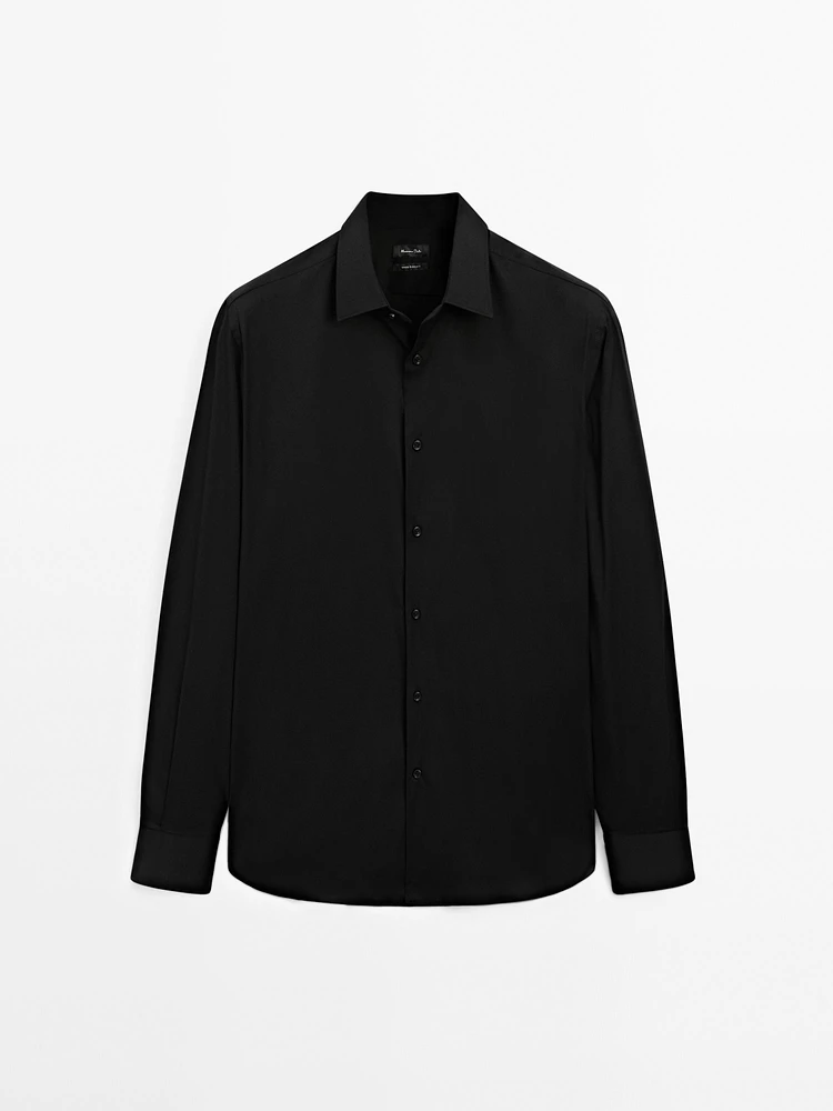 Slim fit stretch shirt