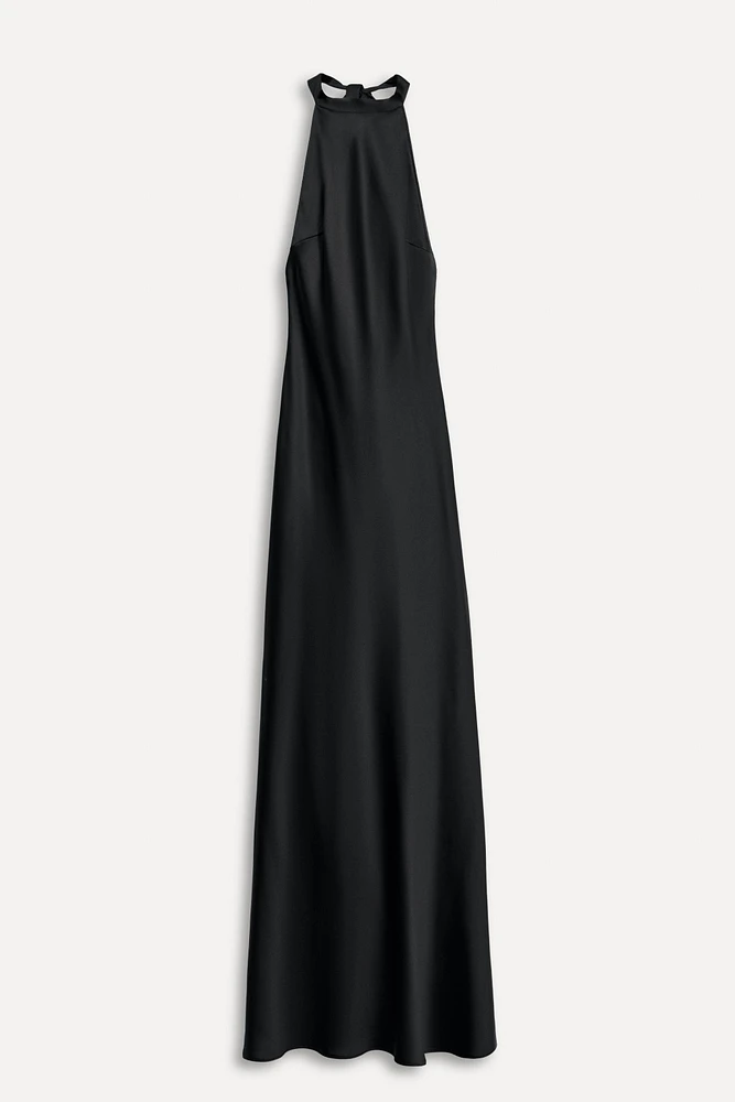 ROBE SATINÉE À ENCOLURE AMÉRICAINE 50E ANNIVERSAIRE