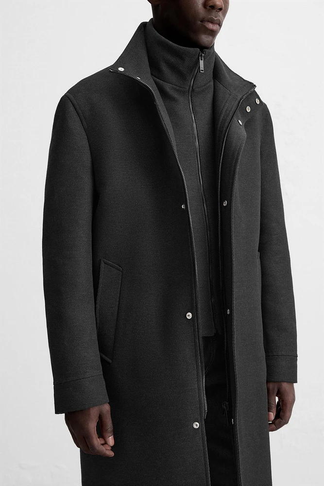 MANTEAU À COL AMOVIBLE