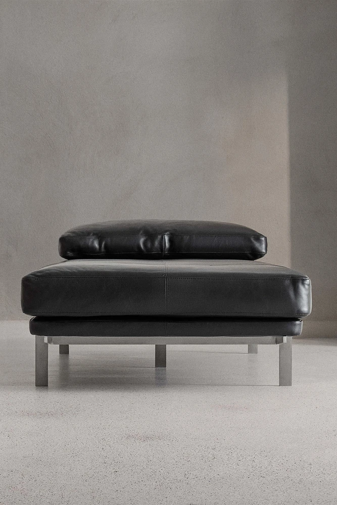 DAYBED 02