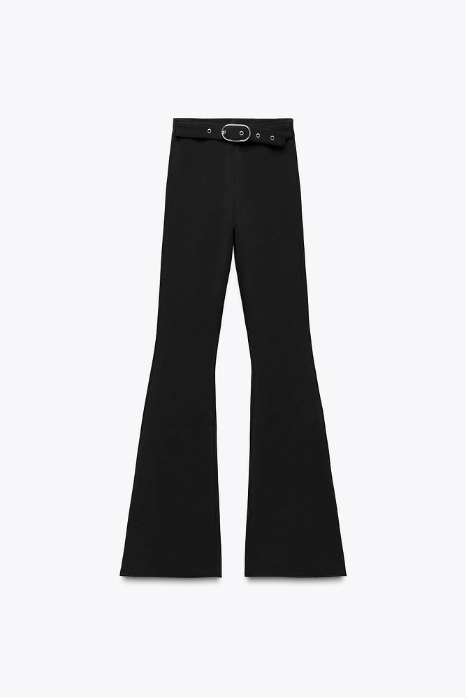 CONTOURING STRETCH FLARE PANTS