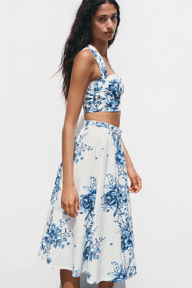 Zara FLORAL PRINT MAXI SKIRT at Mall of America® in Bloomington, MN