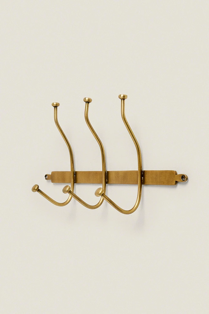 GOLDEN WALL HANGER