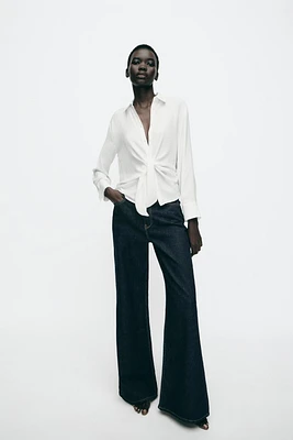 FLOWY KNOTTED SHIRT