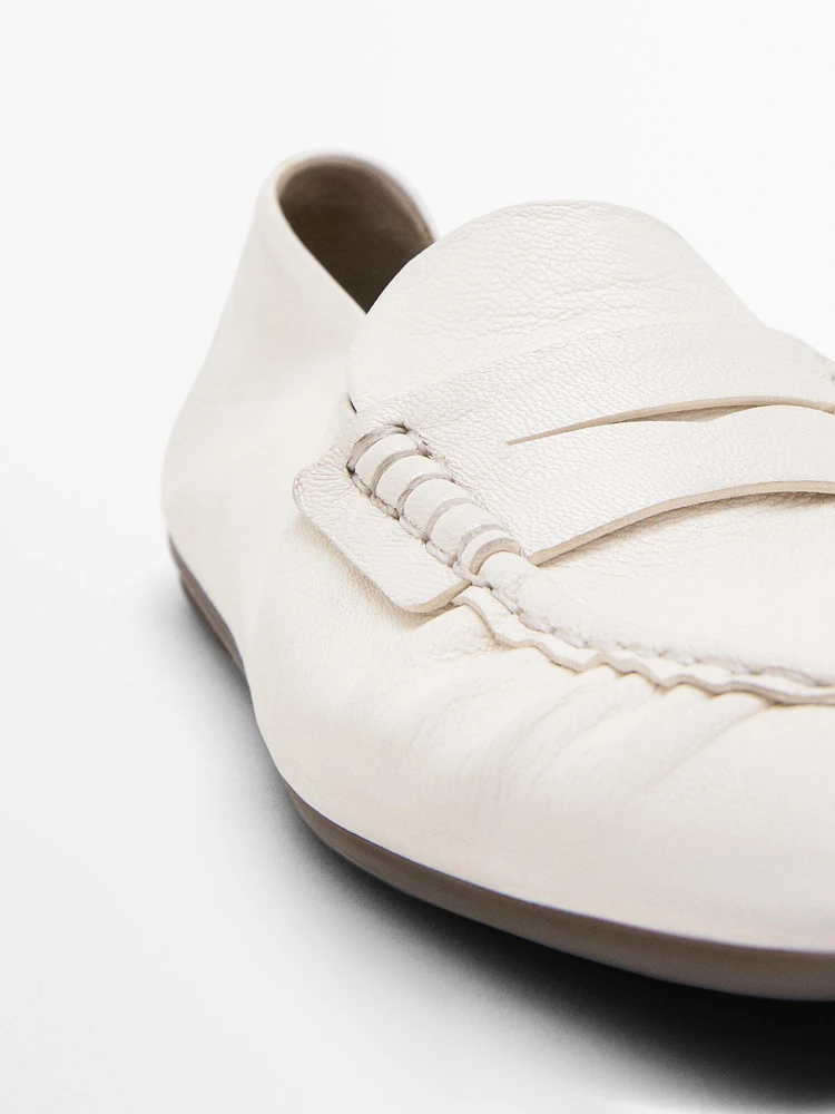 Mocassins souples avec patte