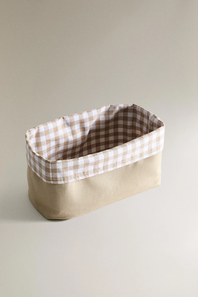 DYED THREAD BASKET