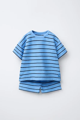 STRIPED T-SHIRT AND BERMUDA JOGGING SET