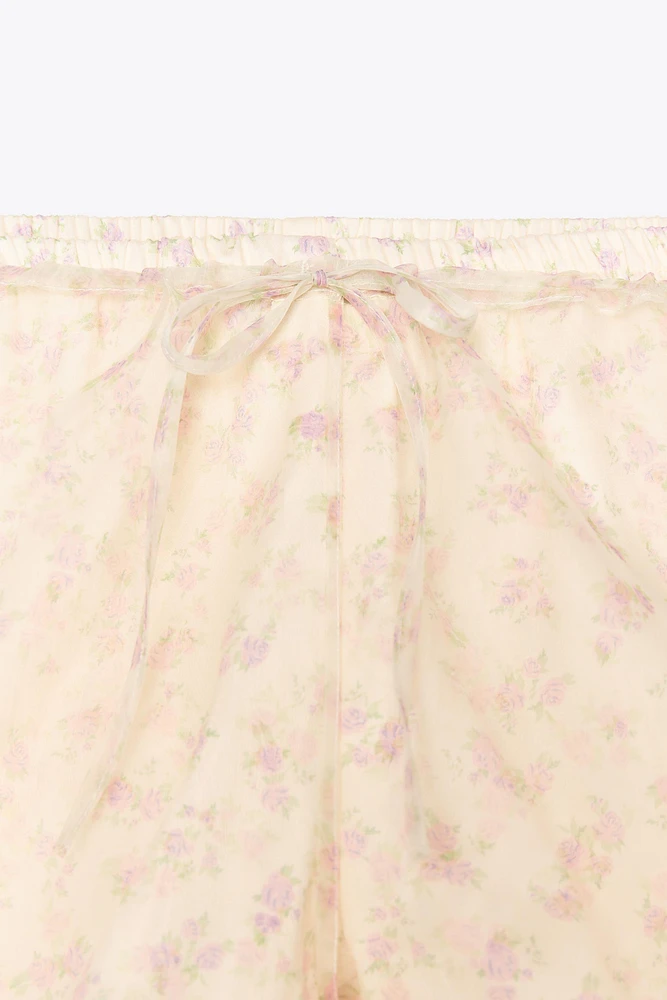 SHORT EN ORGANZA À FLEURS