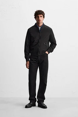 LIGHTWEIGHT BOMBER JACKET