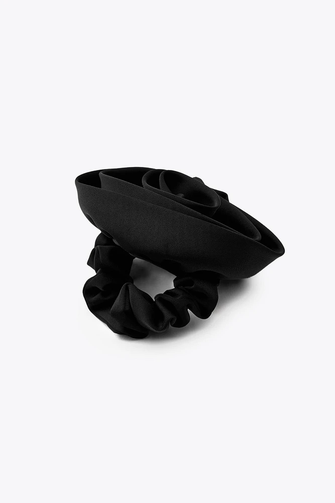 FLOWER AND LEAF HAIR TIE