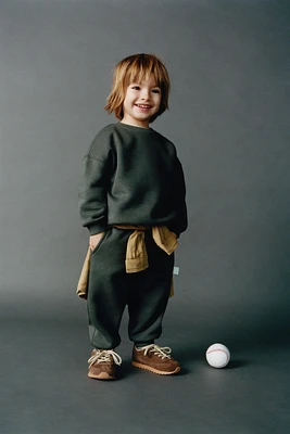 LABEL SWEATSHIRT AND JOGGERS MATCHING SET