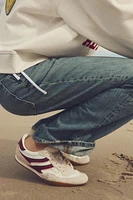 ATHLETIC SNEAKERS
