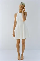 ROBE COURTE HALTER GODETS