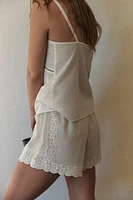 SHORTS BRODÉ AVEC FANTAISIE