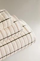 STRIPED TEXTURED BATH TOWEL