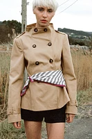 SHORT PRINTED SCARF TRENCH COAT