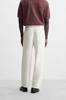 PANTALON CHINO À CHEVRONS