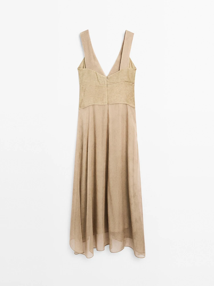 Flowing V-neck midi dress
