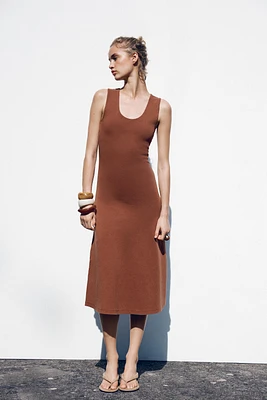 ROBE MI-LONGUE INTERLOCK