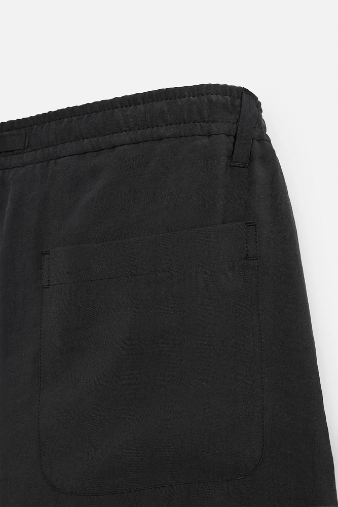 BERMUDA REGULAR FIT COURTE
