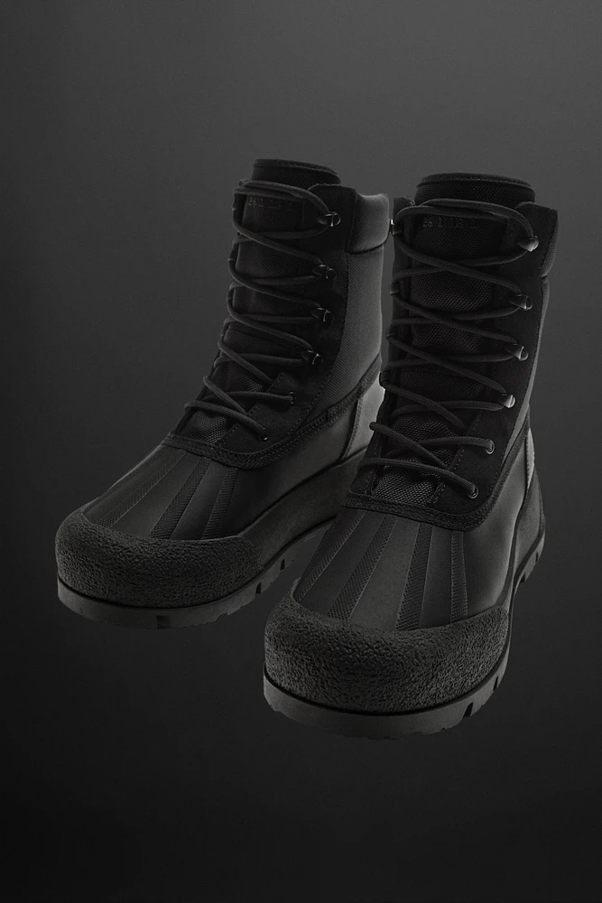 WATERPROOF HIKING BOOTS