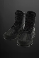 WATERPROOF HIKING BOOTS