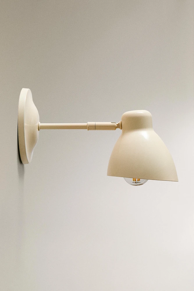 LAMPE | APPLIQUE MURALE FER