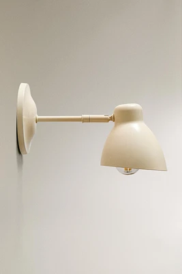LAMPE | APPLIQUE MURALE FER