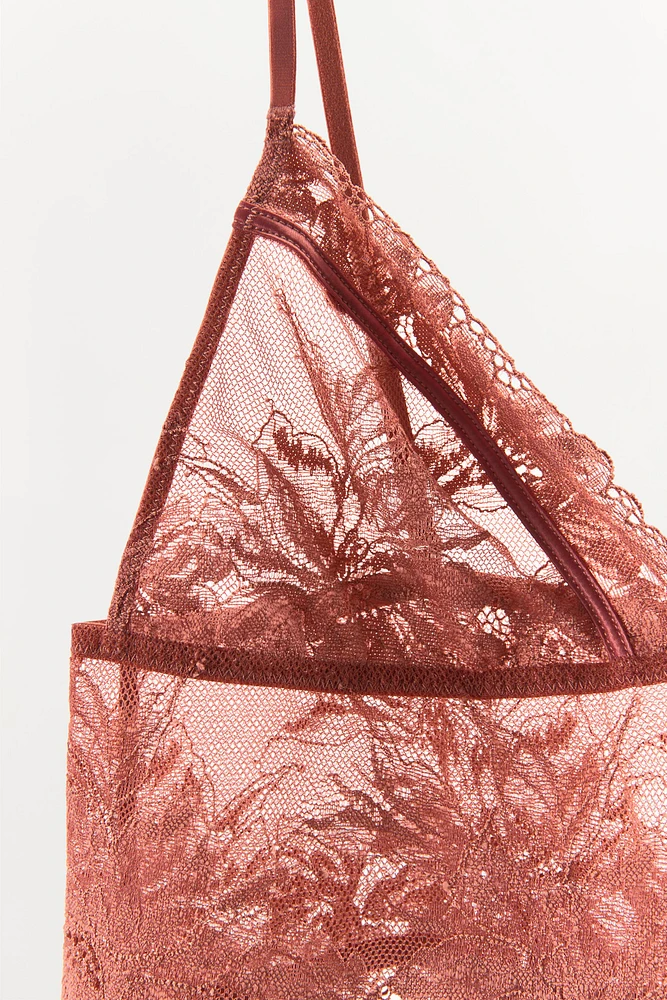 LACE TRIANGLE BRALETTE