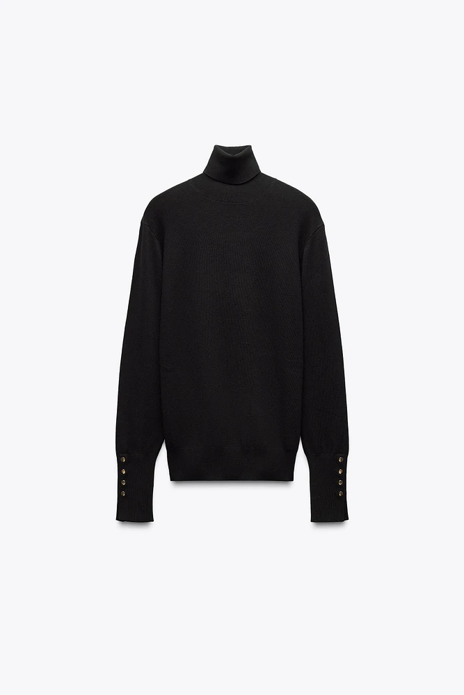 BASIC BUTTONED KNIT SWEATER