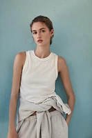 SLEEVELESS COTTON TOP