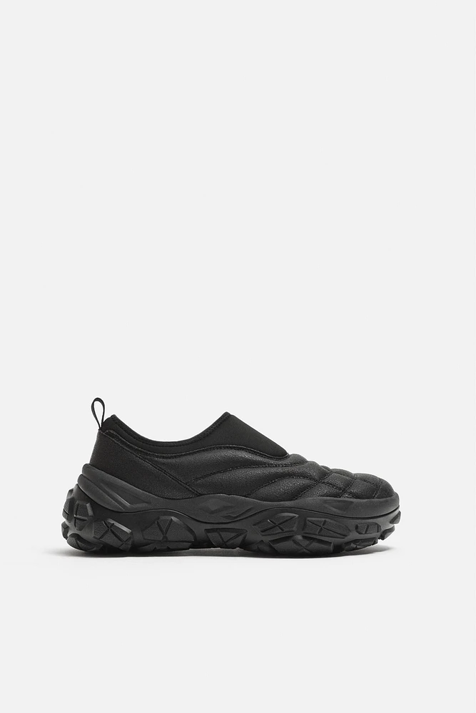 LACELESS QUILTED SNEAKERS