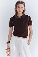 TRIMMED SHORT SLEEVE KNIT TOP