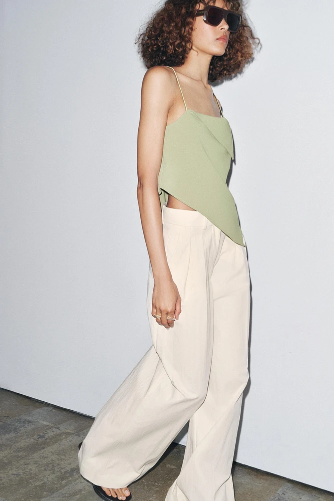 ASYMMETRIC CREPE TOP
