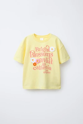 TEXT AND CROCHET FLOWER T-SHIRT