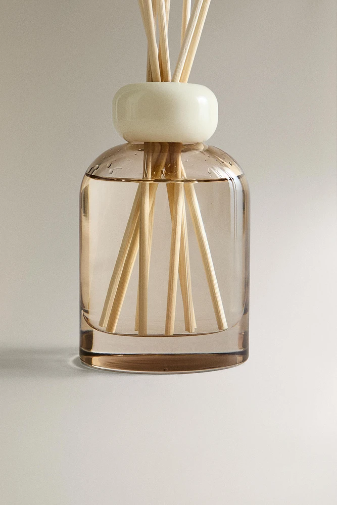 (4.06 oz) JASMINE & MUSK SCENTED REED DIFFUSER
