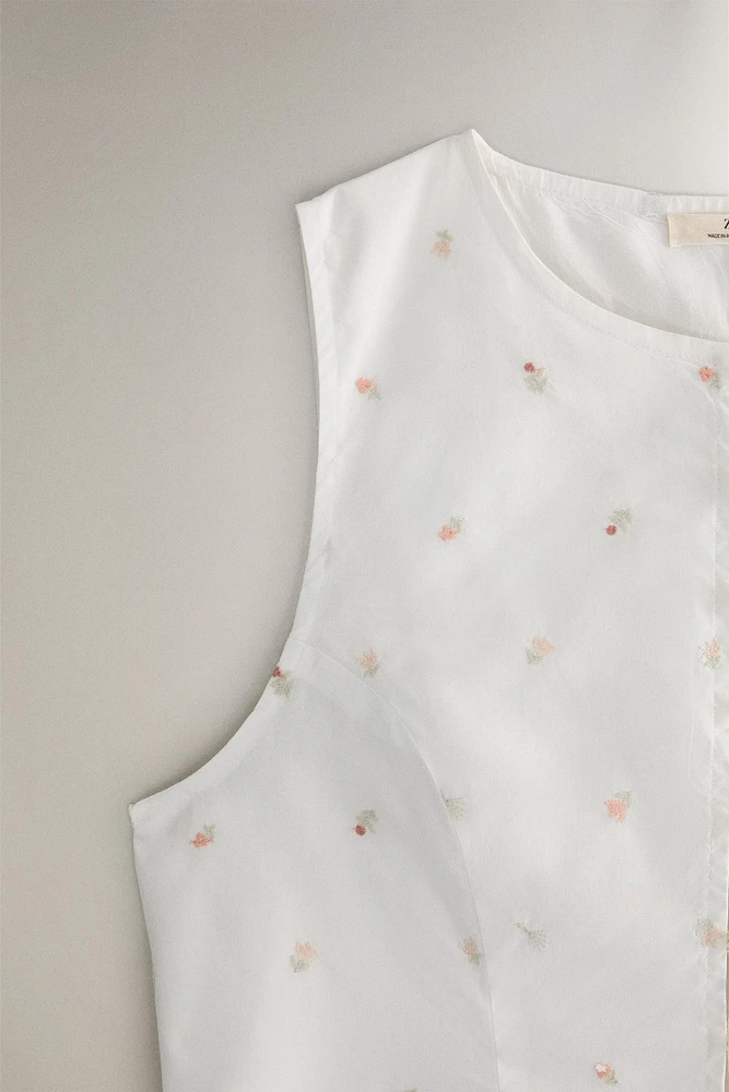 EMBROIDERED COTTON TOP WITH LILIES