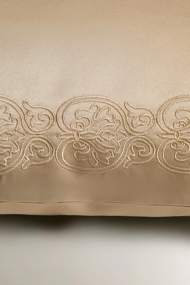 BORDER THROW PILLOW COVER