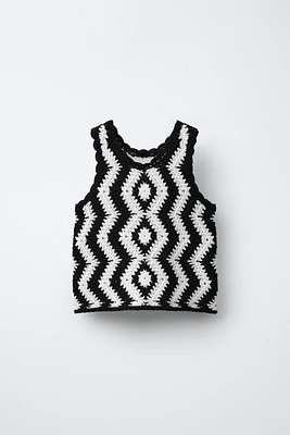 TOP EN MAILLE