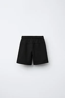 STRAIGHT FIT EMBOSSED TEXT TERRY SHORTS