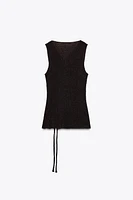 TOP À TEXTURE AVEC CEINTURE