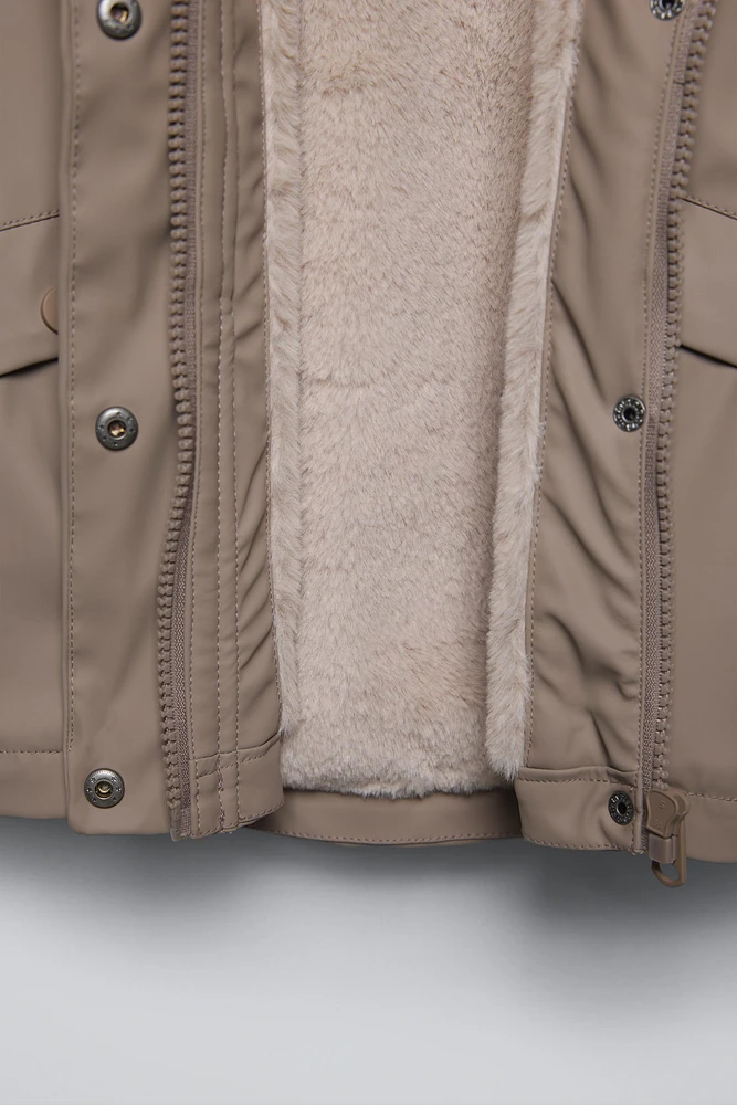WATER REPELLENT LINED RAINCOAT