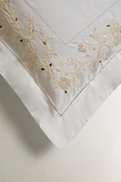 PILLOWCASE WITH FLORAL EMBROIDERY