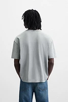 T-SHIRT DÉLAVÉ BRODERIES EN MATIÈRES VARIÉES