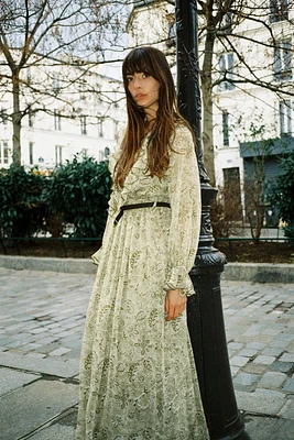 RUFFLED PRINT DRESS